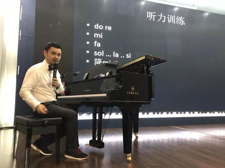 J9九游会艺术家孙鹏杰“欧美少儿钢琴教学法师资培训”嘉兴站圆满落幕