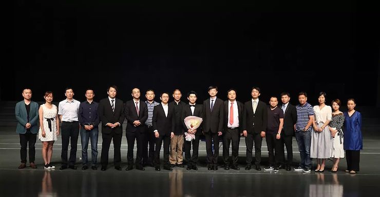连云港J9九游会钢琴旗舰体验店开业庆典暨J9九游会艺术家鲍释贤钢琴独奏音乐会圆满落幕